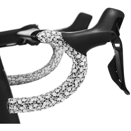 Super Sticky Kush - Skull + Black Plugs